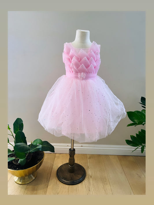 Angel-pink dress